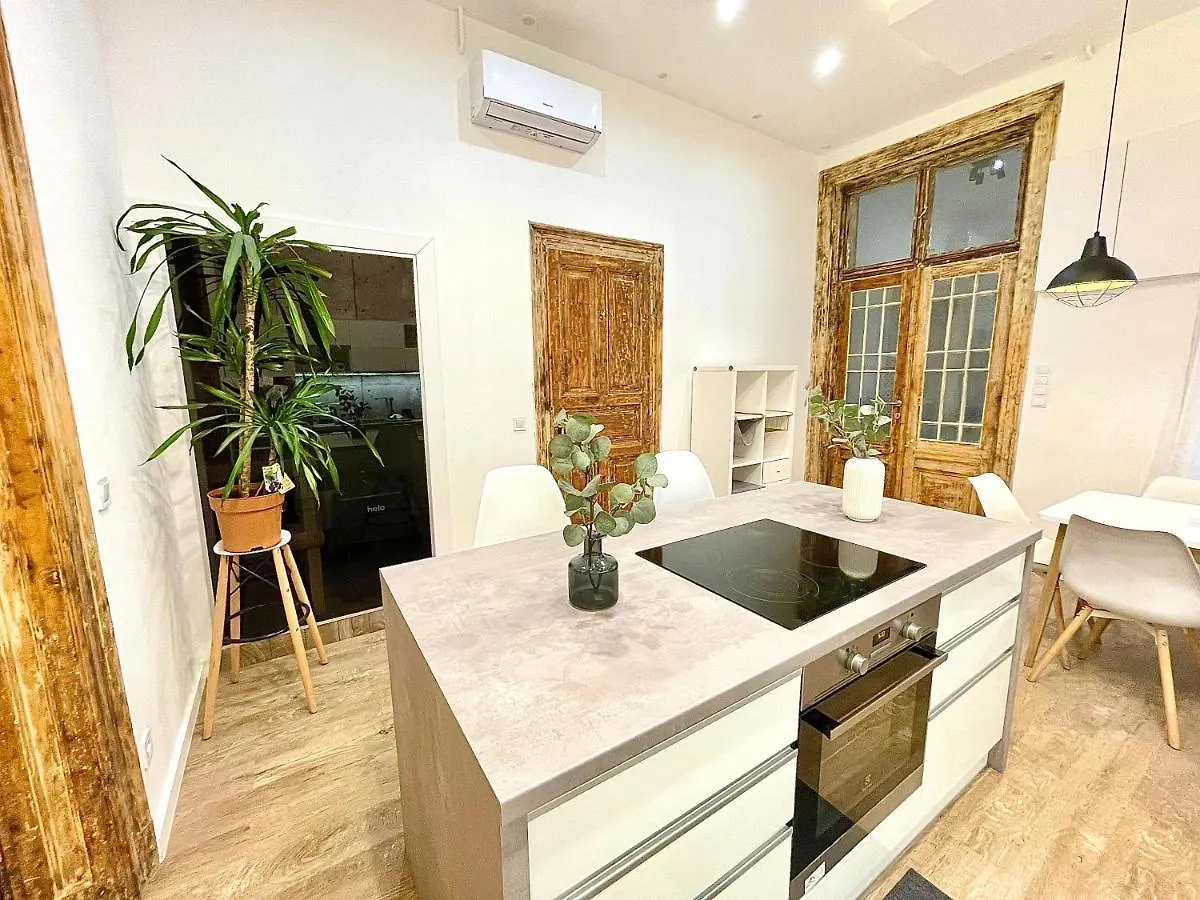 Dream Romance Residency - Finnish Sauna Budapest Hungary