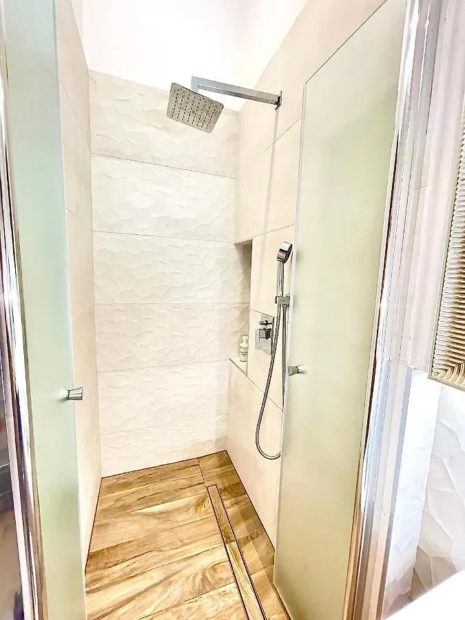 Dream Romance Residency - Finnish Sauna Budapest Hungary